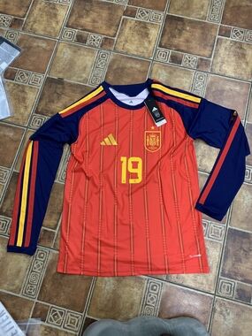 Adidas Spain 2026 World Cup Lamine Yamal Long Sleeve Jersey Size M